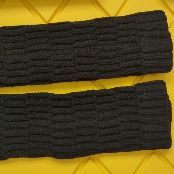 Black Cable Knit Ballet Leg Warmers - Picture 4 of 8